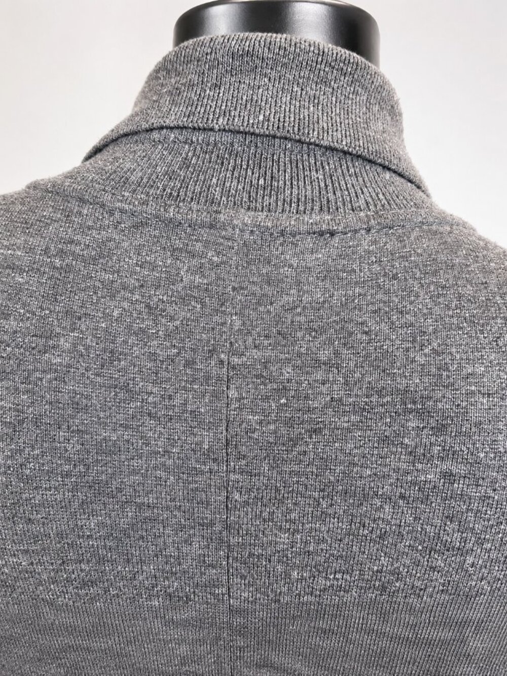Stunning OZBEK  Gray Long Sleeve Collared Snap Bodysuit Size 6 - Picture 7 of 13